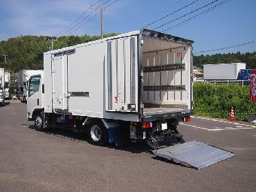 いすゞ エルフ 冷凍バン 小型 BKG-NPR85AN 年式 H22 [写真17]