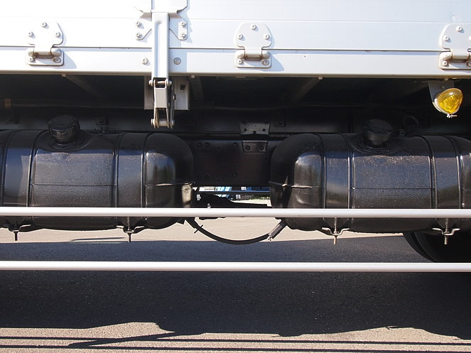 三菱ふそう ファイター ウイング車 中型 KK-FK61HK 年式 H15[写真24]