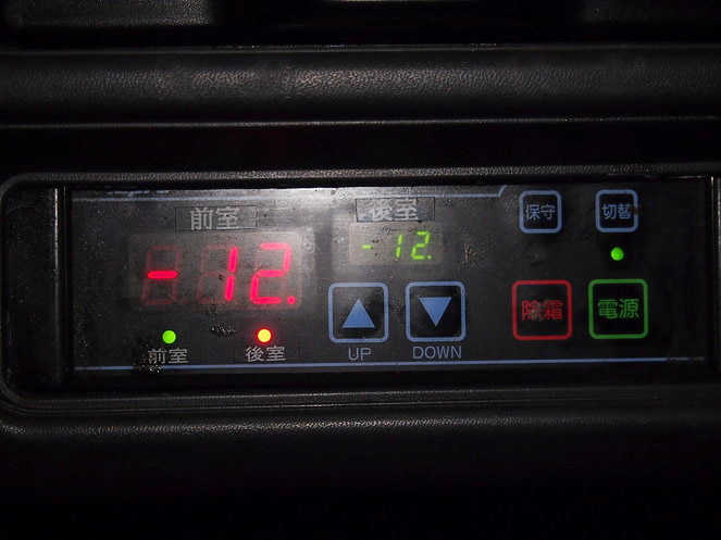 いすゞ エルフ 冷凍バン 小型 PB-NPR81AN 年式 H18[写真18]
