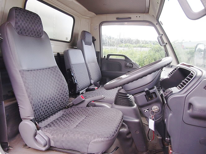 いすゞ エルフ バン車 小型 PB-NPR81AN 年式 H18[写真10]