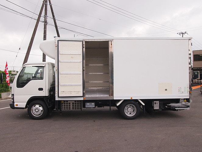 いすゞ エルフ 冷凍バン 小型 PB-NPR81AN 年式 H18[写真07]