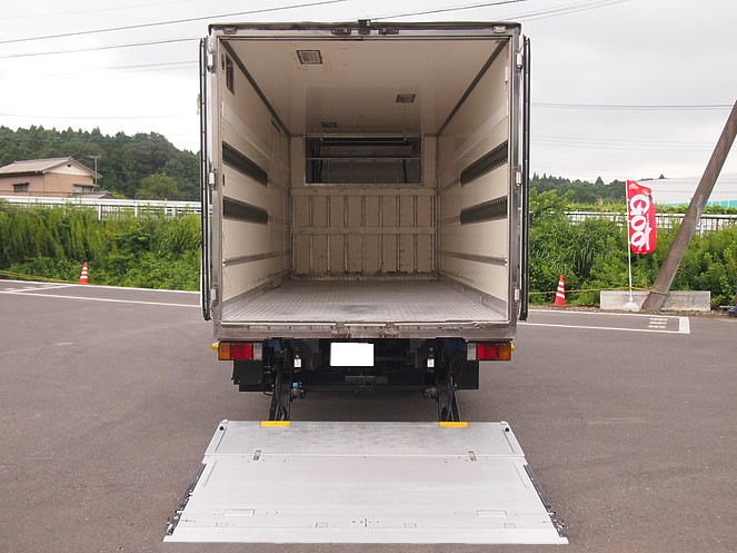 いすゞ エルフ 冷凍バン 小型 PB-NPR81AN 年式 H18[写真12]