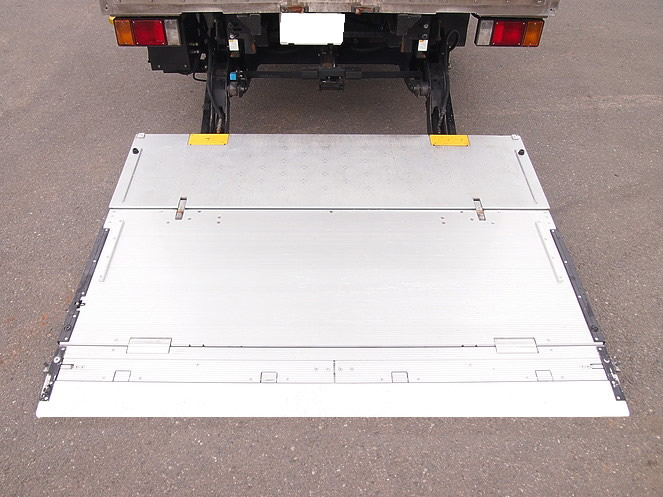 いすゞ エルフ 冷凍バン 小型 PB-NPR81AN 年式 H18[写真11]