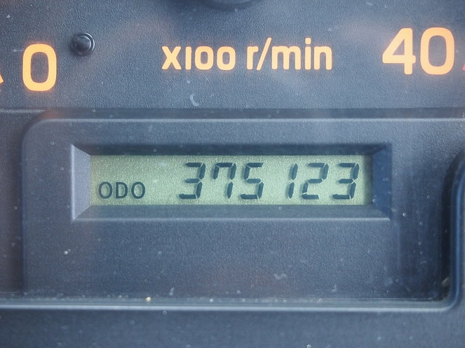 いすゞ フォワード ウイング車 中型 PA-FRR34L4 年式 H18[写真26]