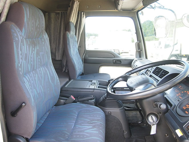 いすゞ フォワード ウイング車 中型 PA-FRR34L4 年式 H18[写真18]