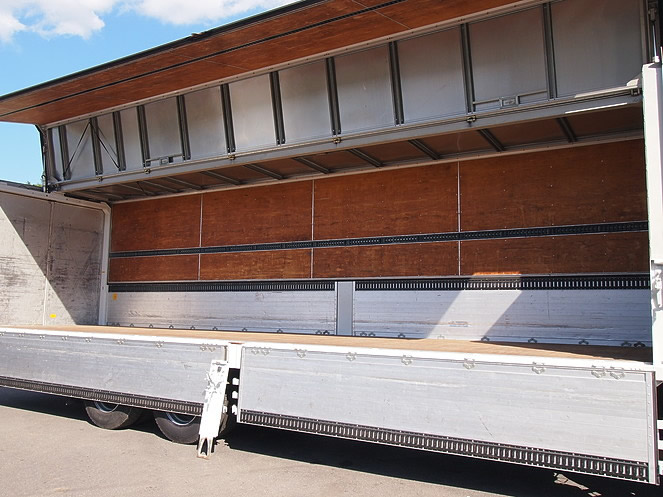 三菱ふそう スーパーグレート ウイング車 大型 KL-FU54JUZ 年式 H14[写真16]