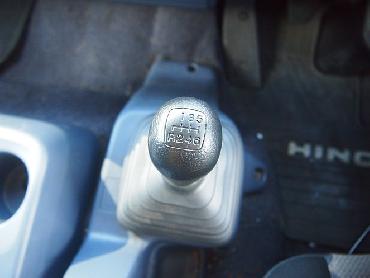 日野 レンジャー 平ボディ 中型 BDG-FD8JLWG 年式 H19 [写真25]