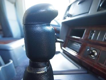 日野 グランドプロフィア トラクタ 大型 KS-SS1EKJA 年式 H17 [写真28]