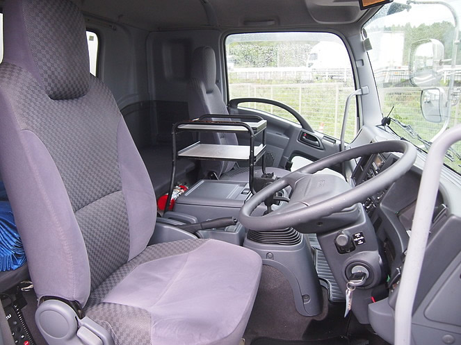 いすゞ  ウイング車 中型 PDG-FRR34T2 年式 H22[写真05]