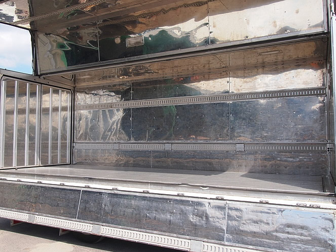 いすゞ フォワード 冷凍ウイング 中型 KK-FRR35L4 年式 H15[写真17]