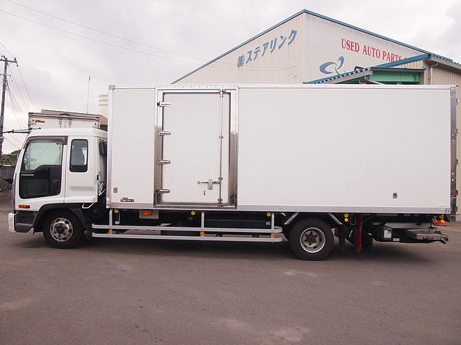 いすゞ フォワード 冷凍バン 中型 PA-FRR34L4 年式 H18[写真06]