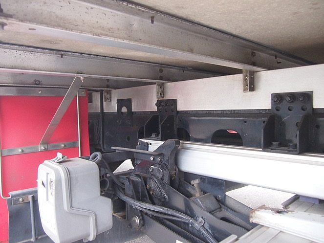 いすゞ フォワード 冷凍バン 中型 PA-FRR34L4 年式 H18[写真37]