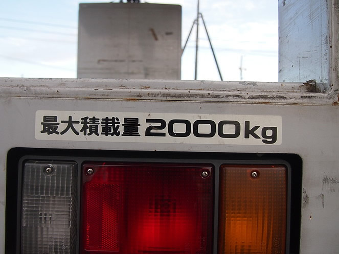 いすゞ エルフ ウイング車 小型 KK-NKR71LV 年式 H11[写真09]