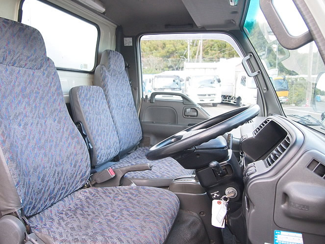 いすゞ エルフ ウイング車 小型 KK-NKR71LV 年式 H11[写真18]