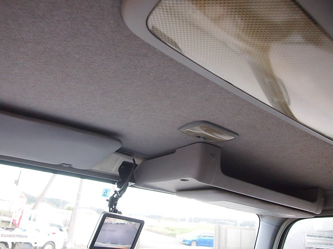 いすゞ エルフ バン車 小型 BKG-NMR85AN 年式 H20[写真22]