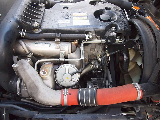 いすゞ エルフ バン車 小型 BKG-NMR85AN 年式 H20[写真28]