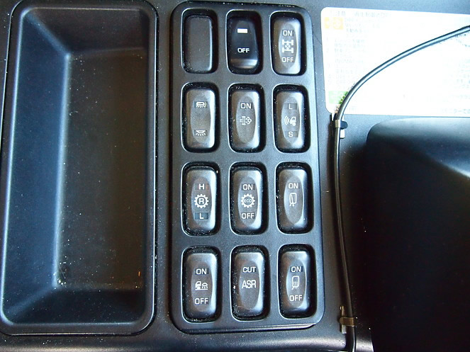 三菱ふそう スーパーグレート 平ボディ 大型 LKG-FV54VZ 年式 H22[写真34]