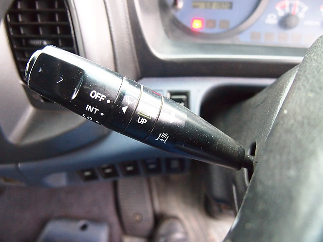 日野 レンジャー ウイング車 中型 PB-FD8JMFG 年式 H17[写真31]