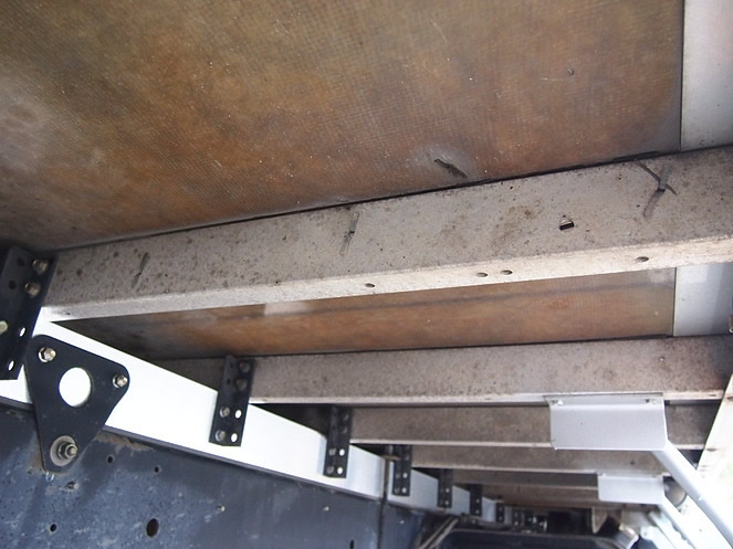 日野 レンジャー ウイング車 中型 KK-FD1JMEA 年式 H15[写真32]