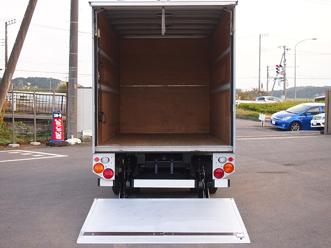 いすゞ エルフ バン車 小型 BKG-NMR85AN 年式 H20[写真15]