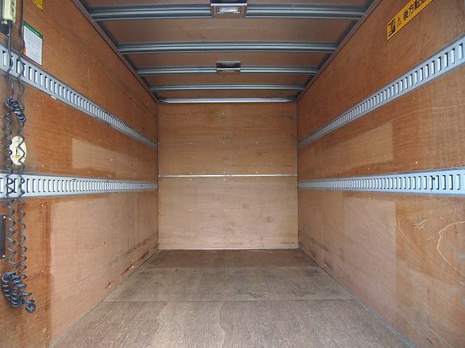 いすゞ エルフ バン車 小型 BKG-NMR85AN 年式 H20[写真16]