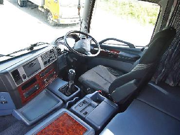 日野 グランドプロフィア トラクタ 大型 KS-SS1EKJA 年式 H17 [写真30]