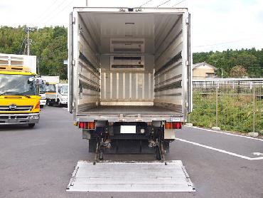 いすゞ フォワード 冷凍バン 中型 ADG-FRR90J3S 年式 H17 [写真05]