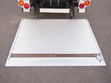 いすゞ エルフ バン車 小型 BKG-NMR85AN 年式 H20 [写真13]