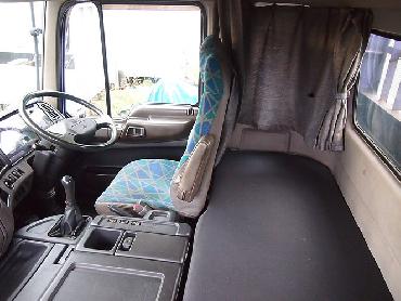 日野  平ボディ 大型 KL-FS1KZHA 年式 H15 [写真15]