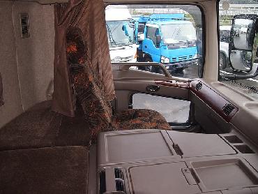 三菱ふそう スーパーグレート 平ボディ 大型 PJ-FU54JUZ 年式 H17 [写真24]