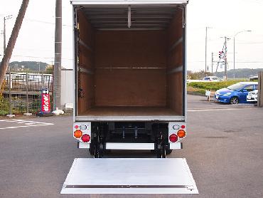 いすゞ エルフ バン車 小型 BKG-NMR85AN 年式 H20 [写真15]