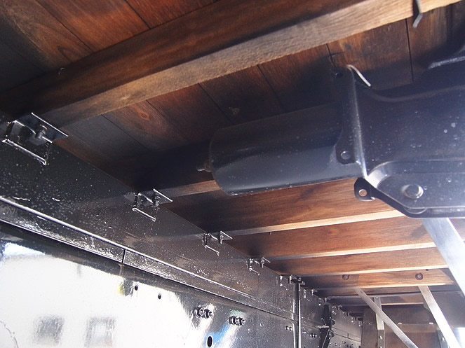 三菱ふそう スーパーグレート 平ボディ 大型 PJ-FU54JUZ 年式 H17[写真36]