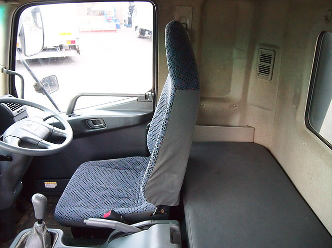 三菱ふそう ファイター ウイング車 中型 PA-FK61F 年式 H18[写真20]