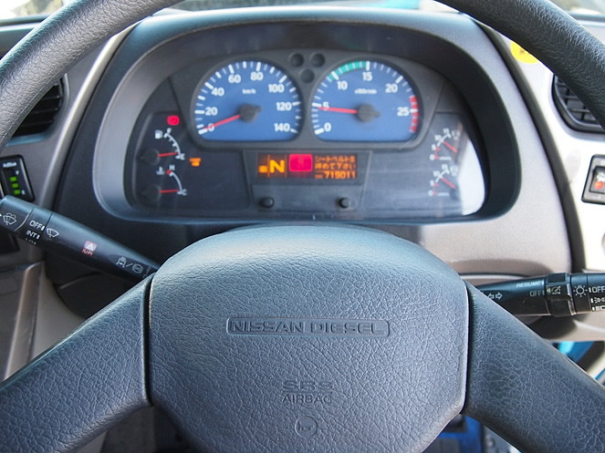 UDトラックス クオン ウイング車 大型 PKG-CD4ZA 年式 H19[写真36]