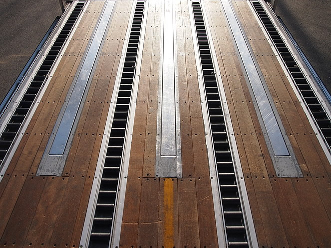 UDトラックス クオン ウイング車 大型 PKG-CD4ZA 年式 H19[写真28]