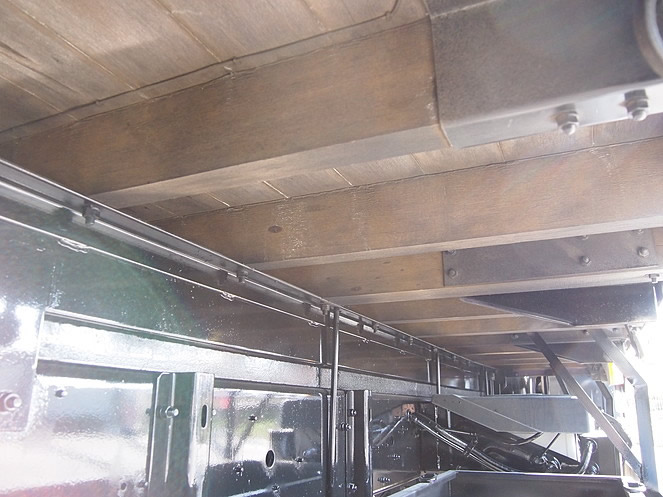 日野  平ボディ 大型 KL-FS1KZHA 年式 H15[写真30]