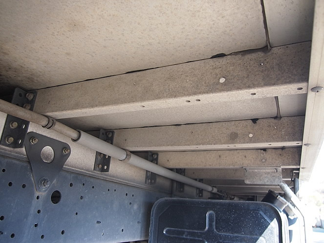 日野 レンジャー ウイング車 中型 KK-FD1JLEA 年式 H16[写真35]