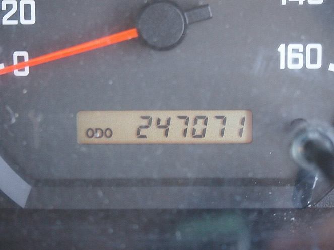 いすゞ エルフ バン車 小型 BDG-NMR85AN 年式 H19[写真24]