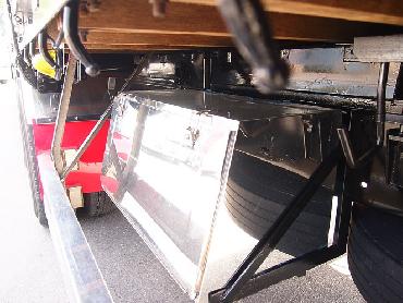 三菱ふそう スーパーグレート 平ボディ 大型 PJ-FU54JUZ 年式 H17 [写真37]