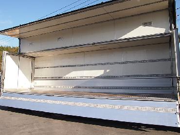 UDトラックス クオン ウイング車 大型 PKG-CD4ZA 年式 H19 [写真23]