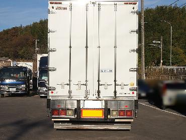 UDトラックス クオン ウイング車 大型 PKG-CD4ZA 年式 H19 [写真12]