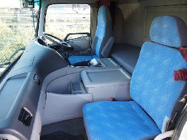 UDトラックス クオン ウイング車 大型 PKG-CD4ZA 年式 H19 [写真33]