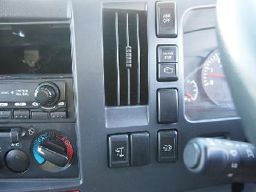 いすゞ エルフ バン車 小型 BDG-NMR85AN 年式 H19 [写真25]