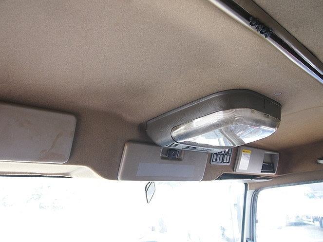 いすゞ ギガ 平ボディ 大型 PJ-CYJ51W5 年式 H16[写真20]