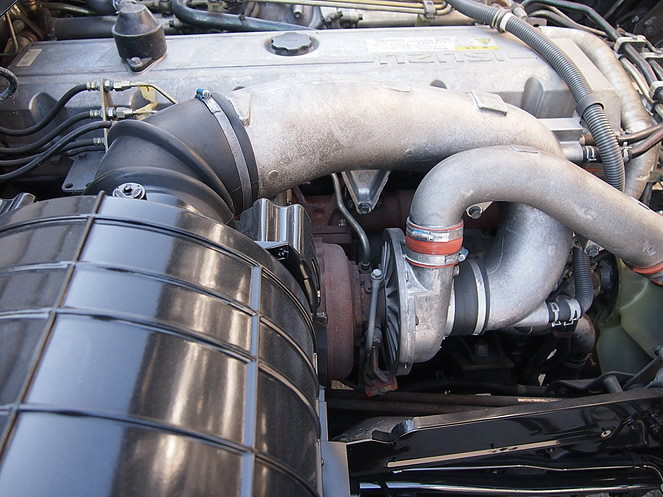 いすゞ ギガ 平ボディ 大型 PJ-CYJ51W5 年式 H16[写真30]