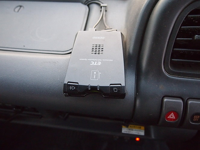 いすゞ エルフ ウイング車 小型 PB-NPR81AN 年式 H19[写真12]