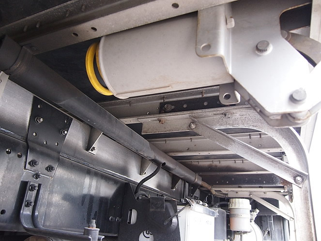 三菱ふそう ファイター ウイング車 中型 PA-FK61F 年式 H18[写真32]