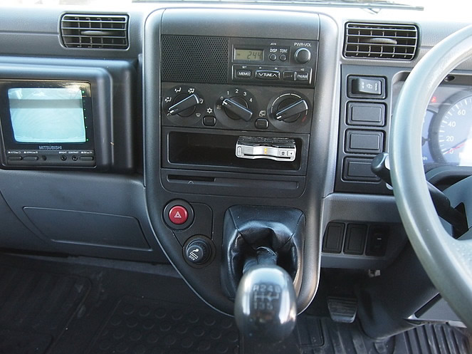 三菱ふそう キャンター ウイング車 小型 KK-FF83EFY 年式 H15[写真21]