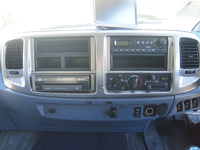 日野 レンジャー ウイング車 中型 KK-FD1JLEA 年式 H16[写真13]