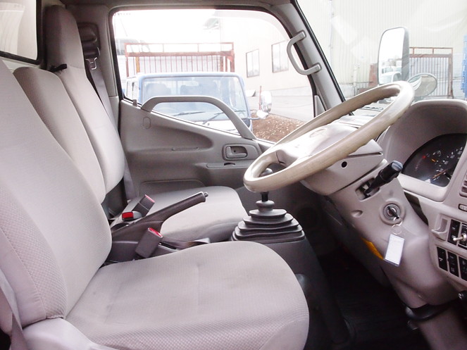 日野 デュトロ バン車 小型 BDG-XZU344M 年式 H20[写真06]